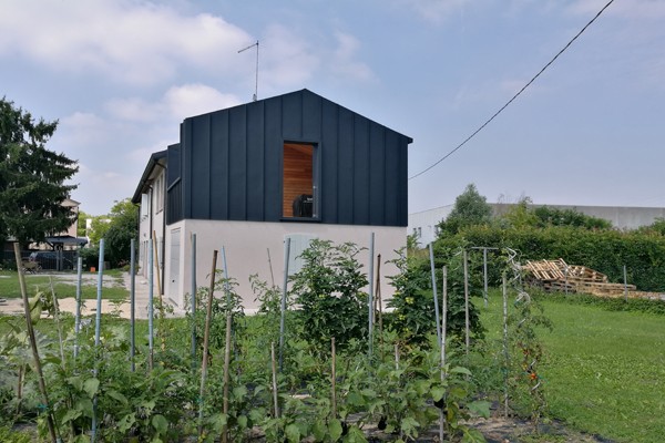 CASA A+T (RISTRUTTURAZIONE)