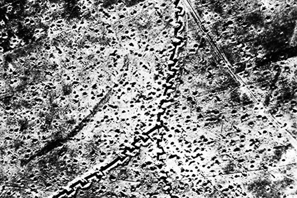 "SENZA SOVERCHI RIGUARDI"